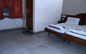 Hotel Gopi Krishna Tirupati